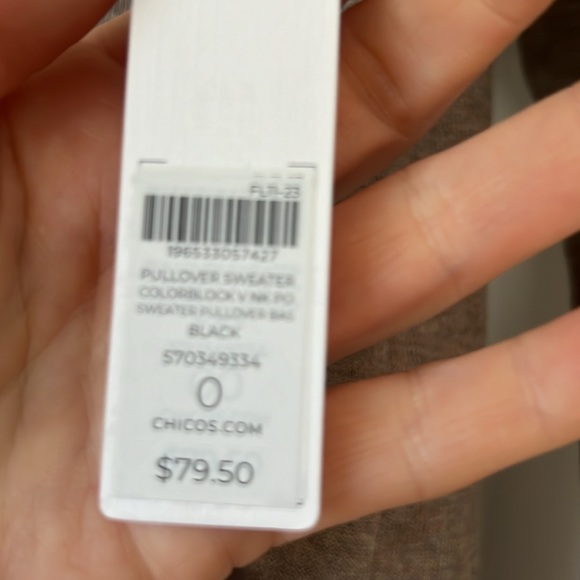 Chicos color blocked sweater size 0 - Picture 3 of 8